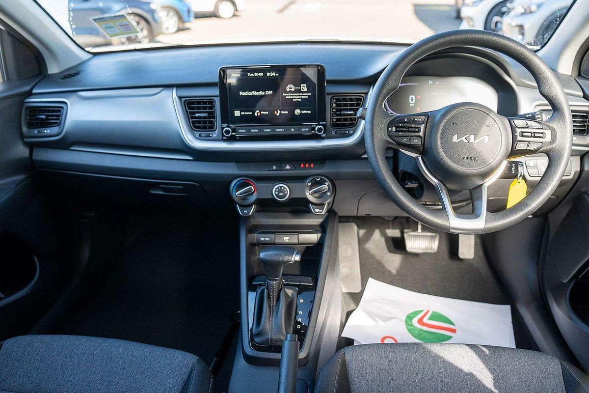 2025 Kia Stonic S YB