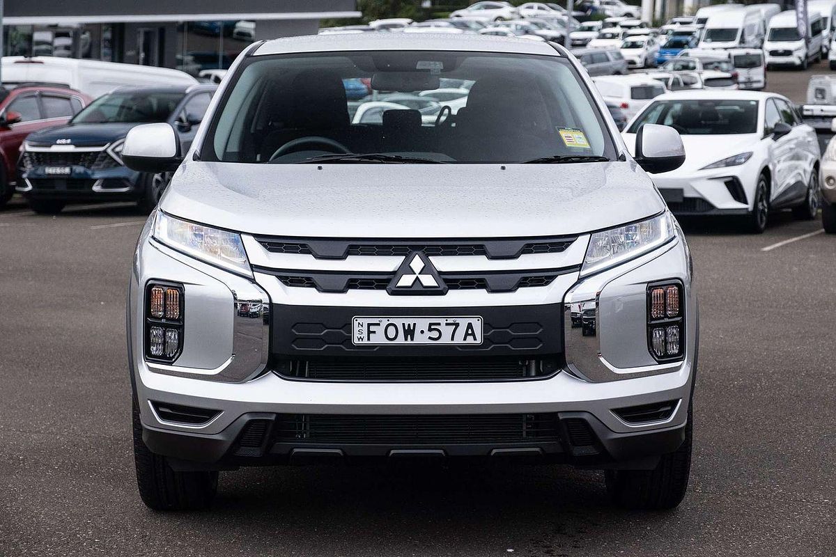 2025 Mitsubishi ASX ES XD