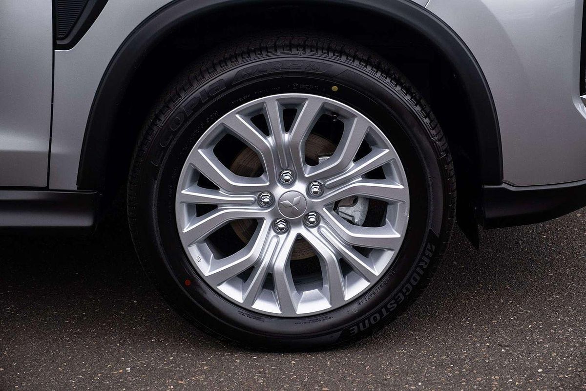 2025 Mitsubishi ASX ES XD