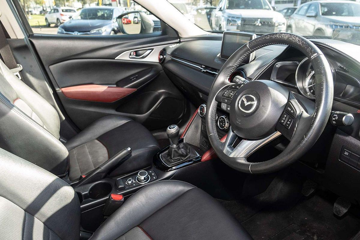 2016 Mazda CX-3 sTouring DK