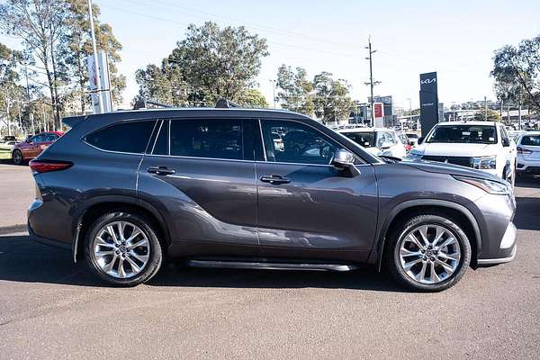 2022 Toyota Kluger Grande GSU70R