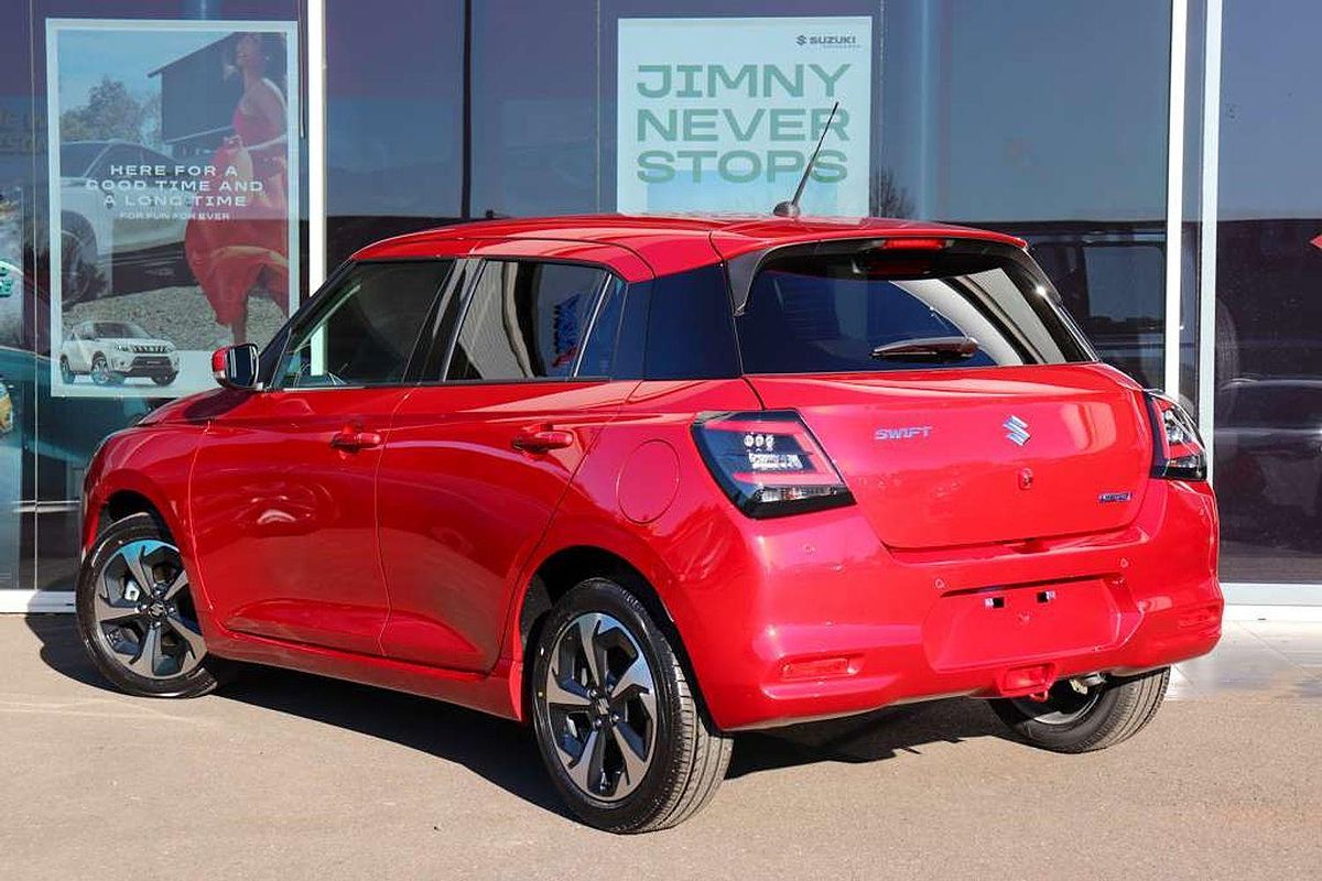 2025 Suzuki Swift Hybrid GLX UZ