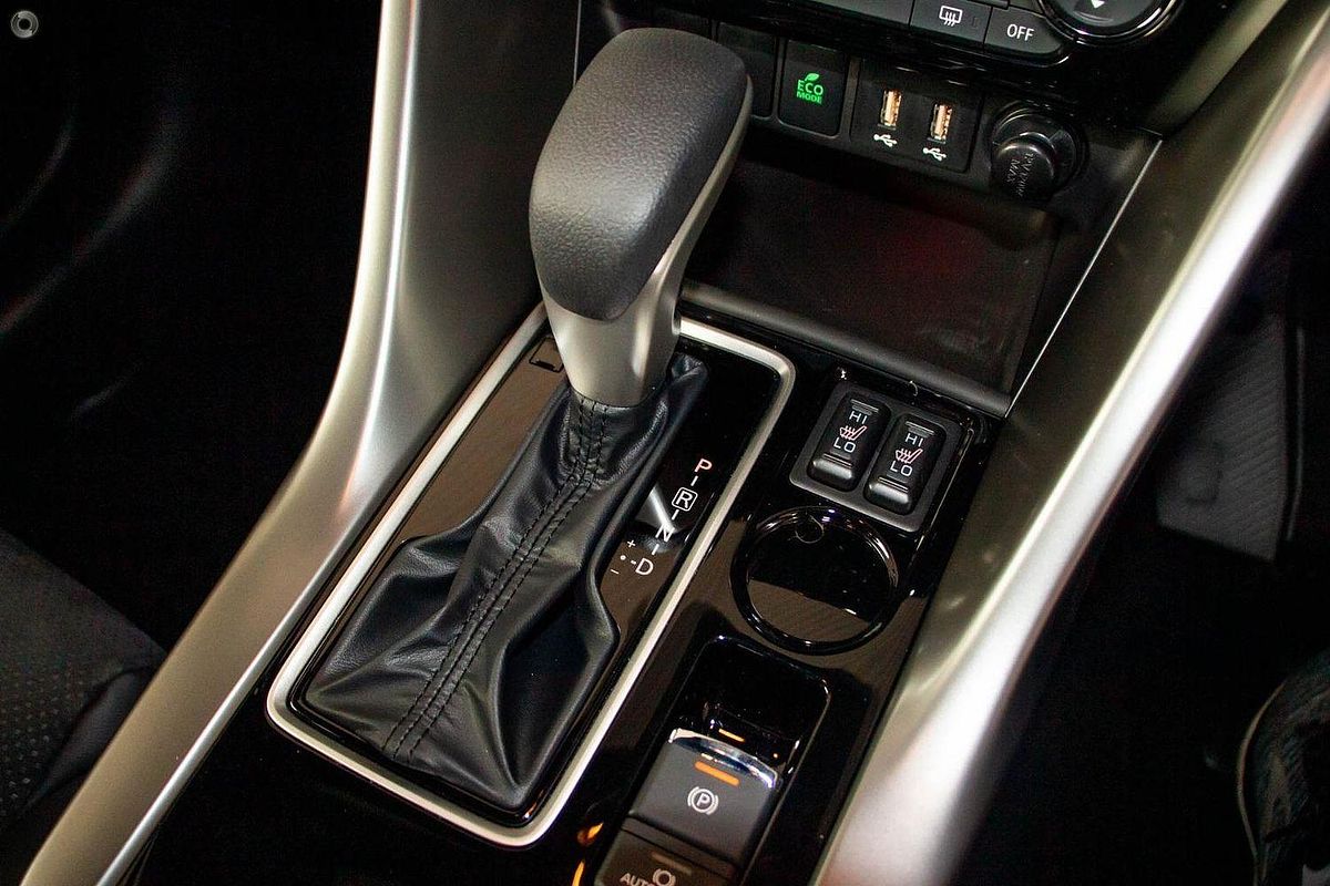 2024 Mitsubishi Eclipse Cross Black Edition YB