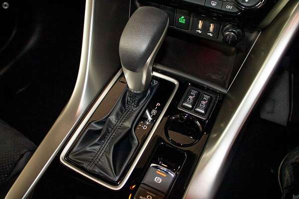 2024 Mitsubishi Eclipse Cross Black Edition YB