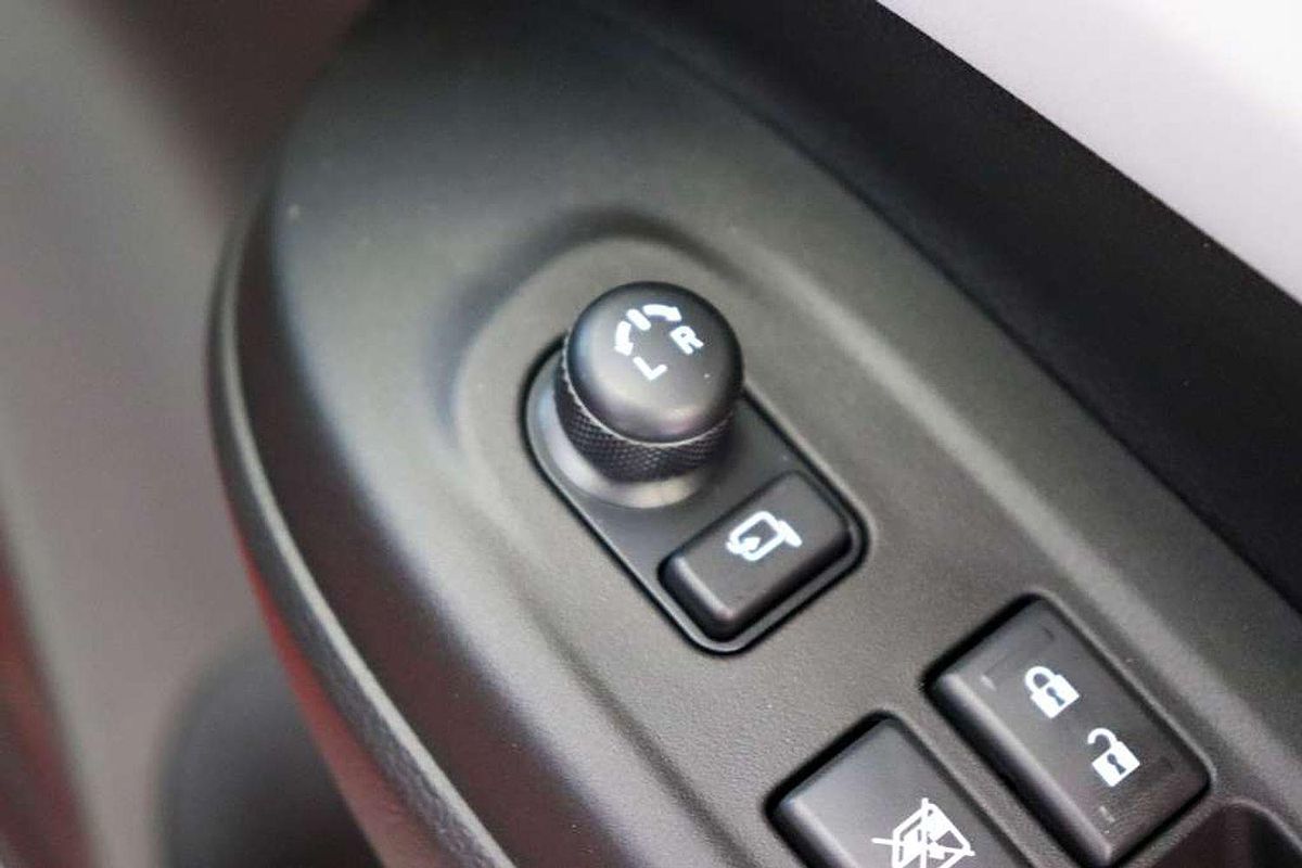 2025 Suzuki Swift Hybrid GLX UZ