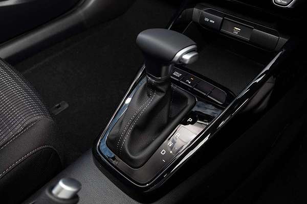 2025 Kia Stonic Sport YB