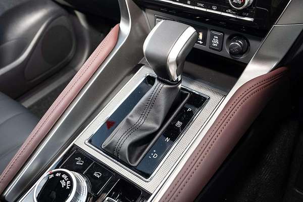 2024 Mitsubishi Pajero Sport GSR QG