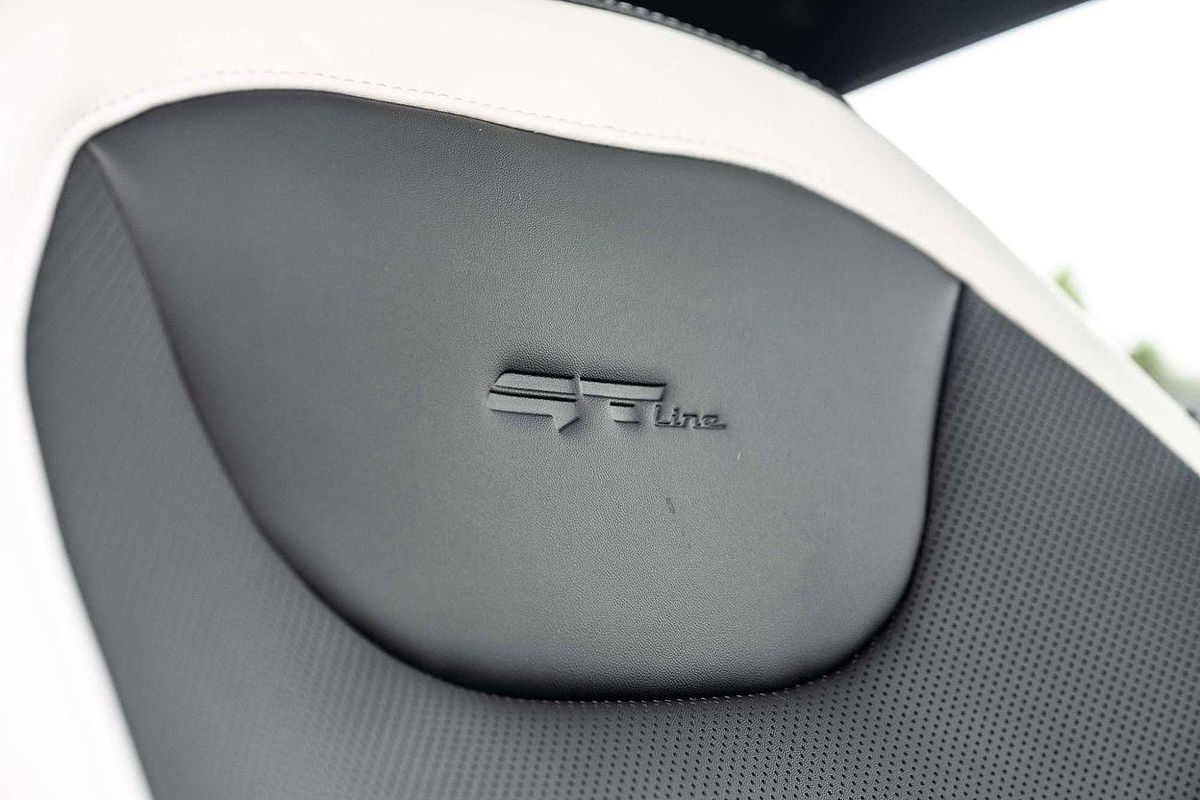 2025 Kia K4 GT-Line CL4m