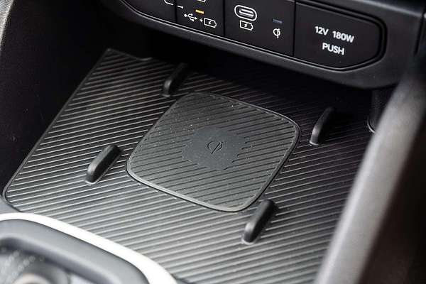 2025 Kia K4 GT-Line CL4m