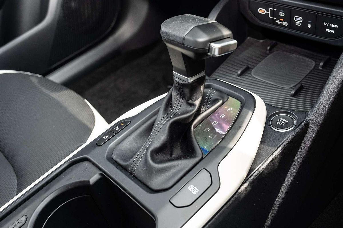 2025 Kia K4 GT-Line CL4m