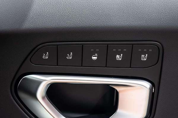 2025 Kia K4 GT-Line CL4m