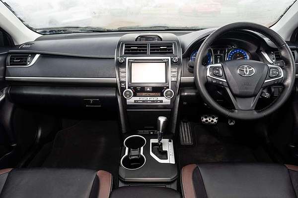 2017 Toyota Camry Atara SX ASV50R
