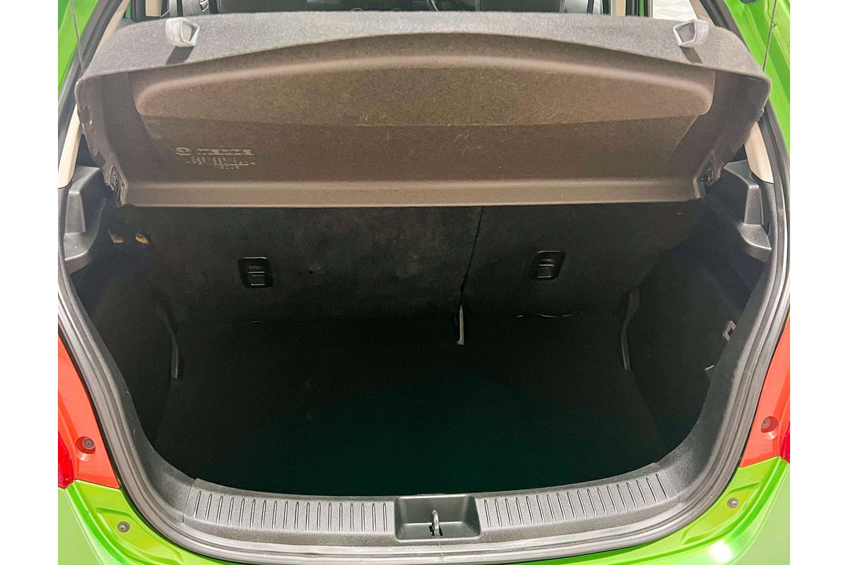 2013 Mazda 2 Neo DE Series 2