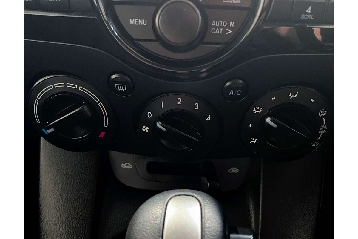 2013 Mazda 2 Neo DE Series 2