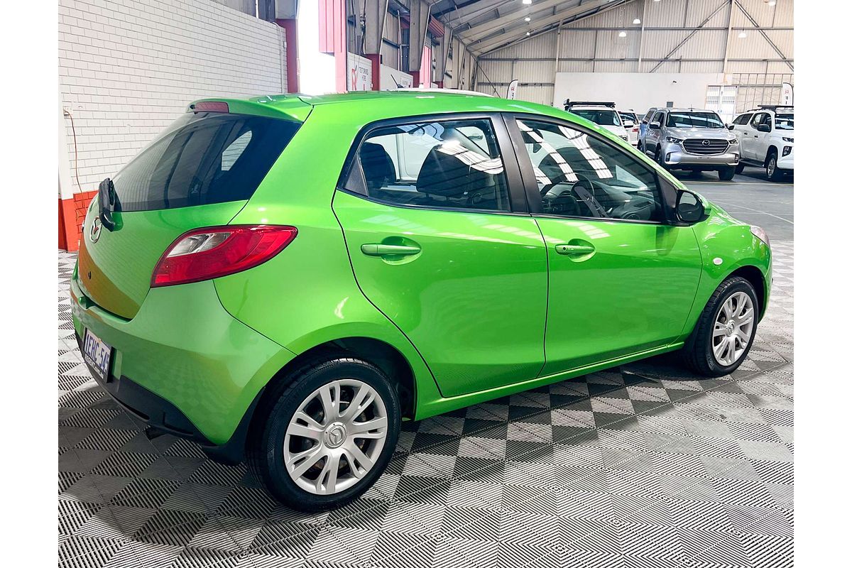 2013 Mazda 2 Neo DE Series 2
