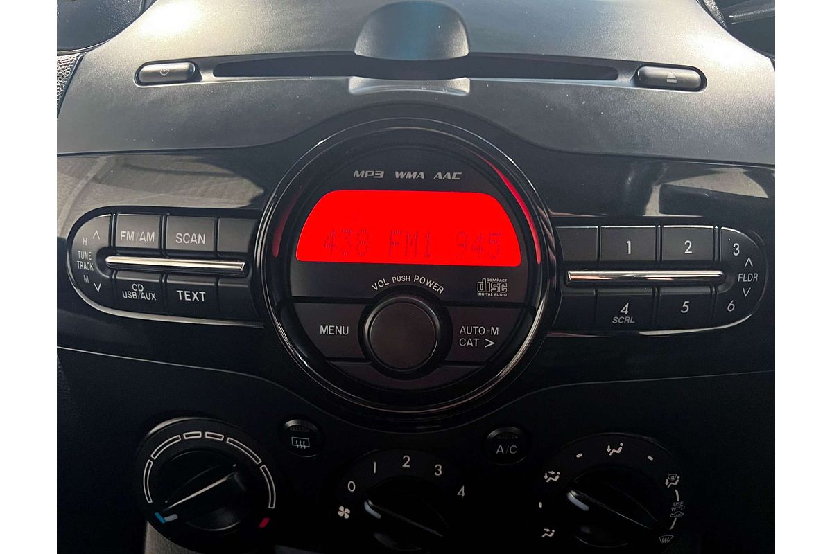 2013 Mazda 2 Neo DE Series 2