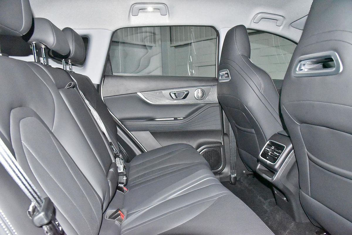 2025 Chery Tiggo 7 Super Hybrid Urban T32