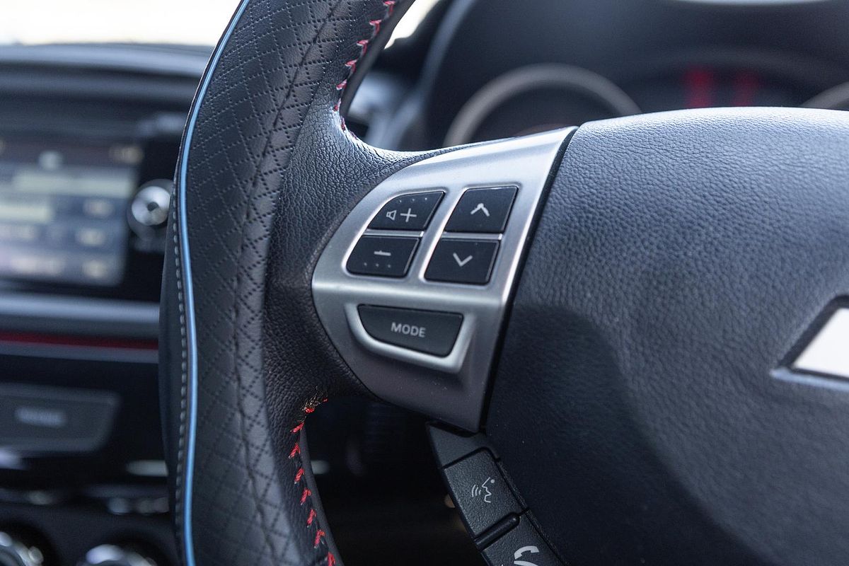 2017 Mitsubishi Lancer Black Edition CF