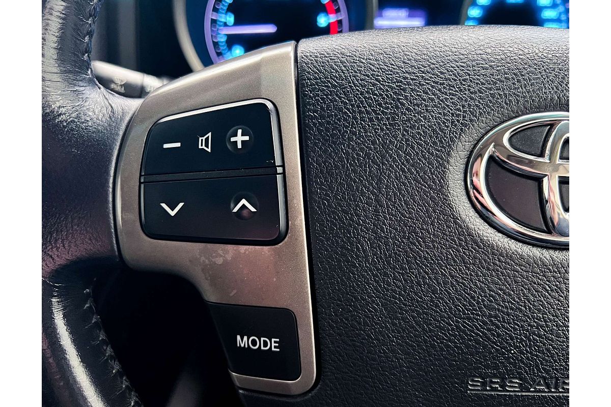 2011 Toyota Landcruiser Sahara VDJ200R