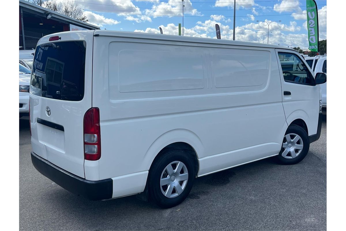 2018 Toyota Hiace KDH201R LWB