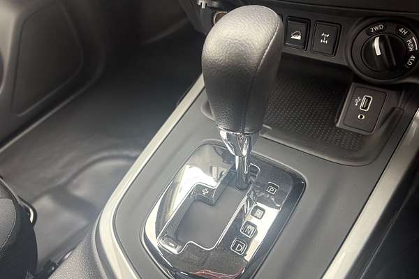 2024 Nissan Navara SL D23 4X4
