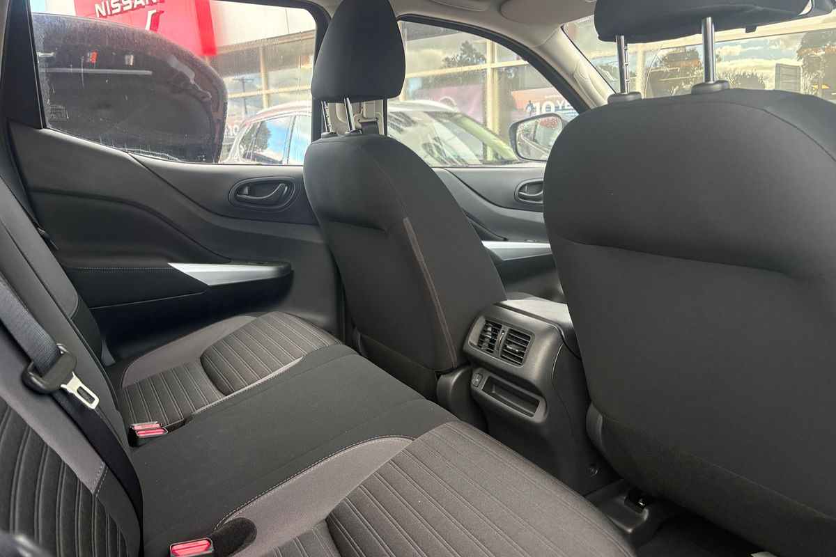 2024 Nissan Navara SL D23 4X4