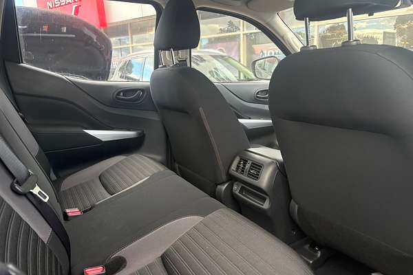 2024 Nissan Navara SL D23 4X4