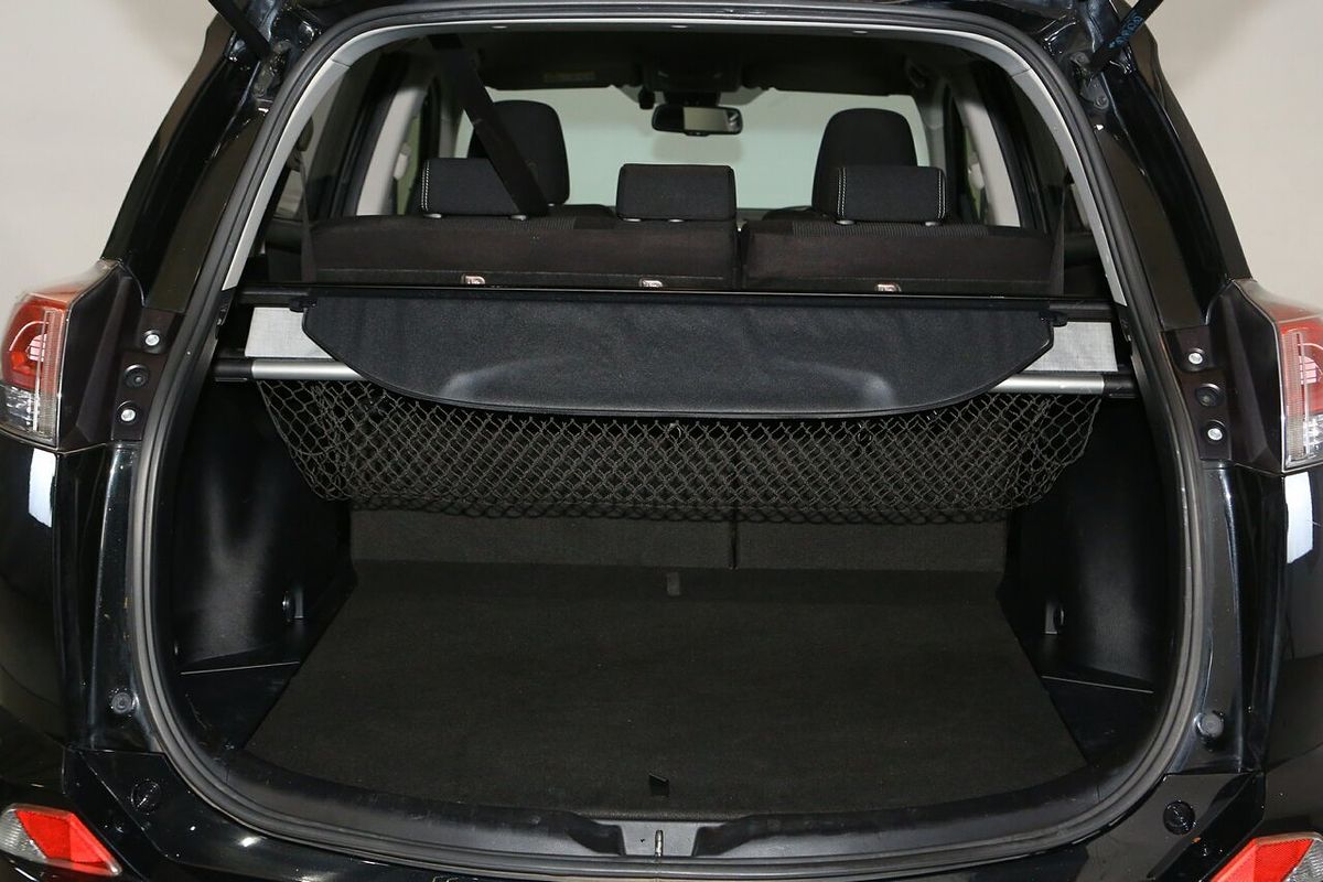 2018 Toyota RAV4 GXL ASA44R