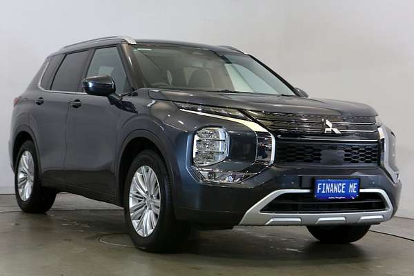 2024 Mitsubishi Outlander LS ZM