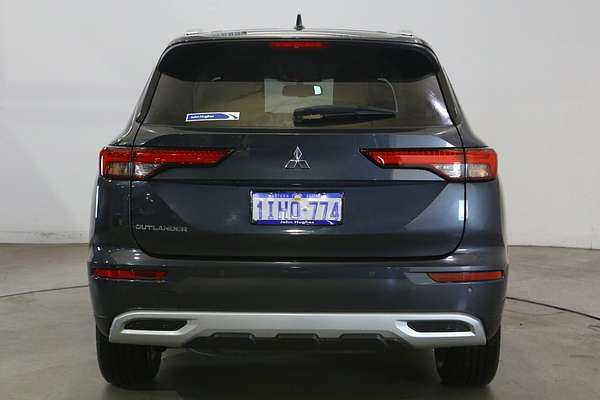 2024 Mitsubishi Outlander LS ZM