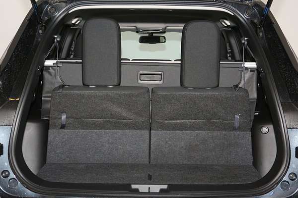 2024 Mitsubishi Outlander LS ZM