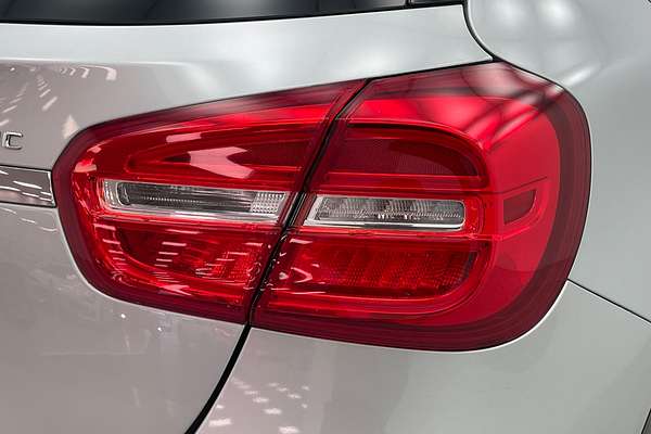 2015 Mercedes-Benz GLA-Class GLA250 X156
