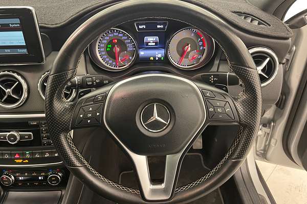 2015 Mercedes-Benz GLA-Class GLA250 X156