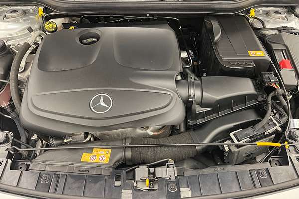 2015 Mercedes-Benz GLA-Class GLA250 X156