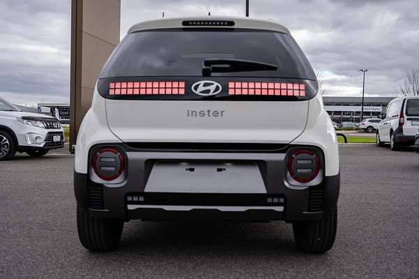 2025 Hyundai INSTER Cross AX.V1