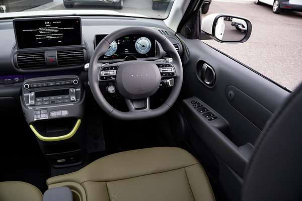 2025 Hyundai INSTER Cross AX.V1
