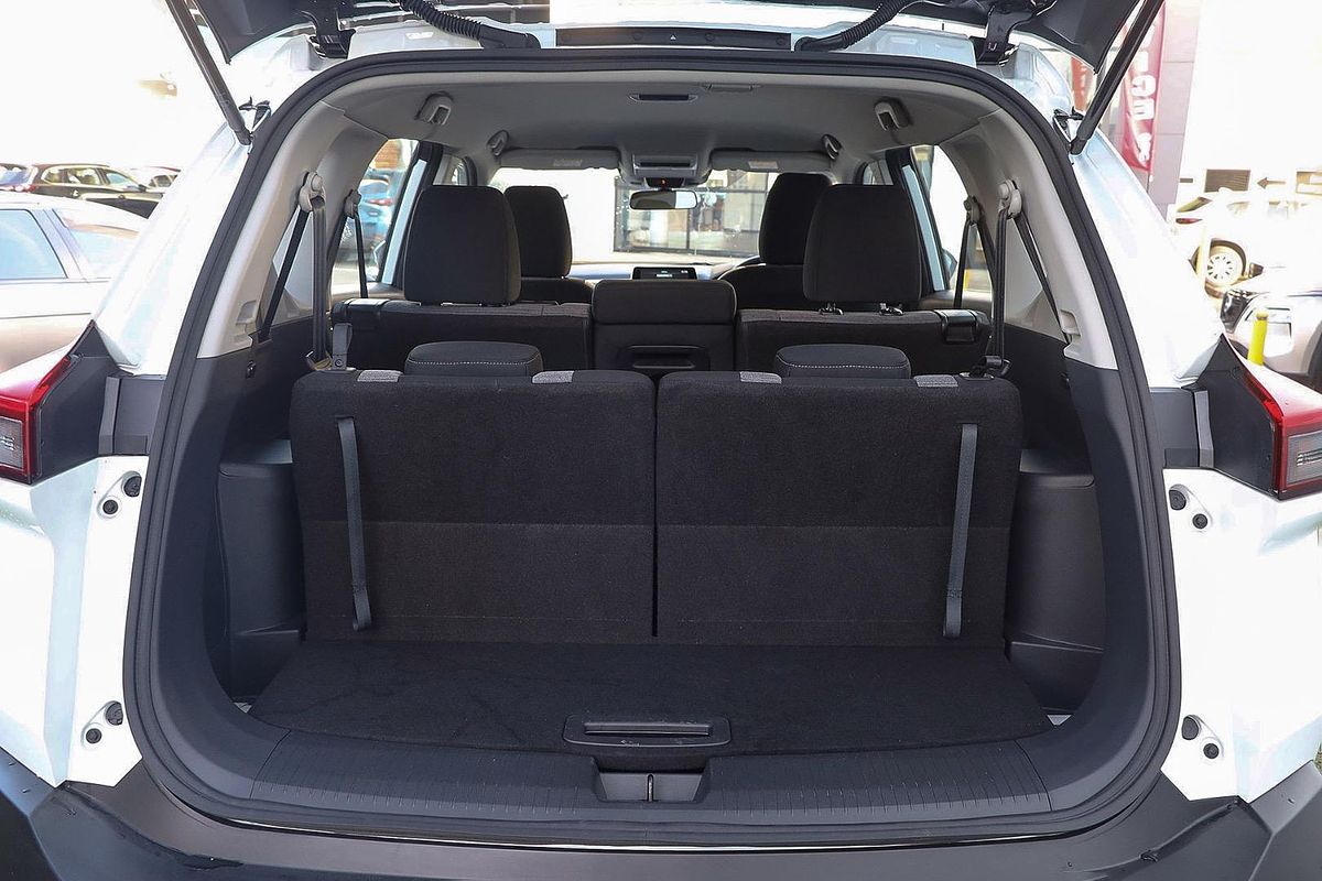 2024 Nissan X-TRAIL ST T33