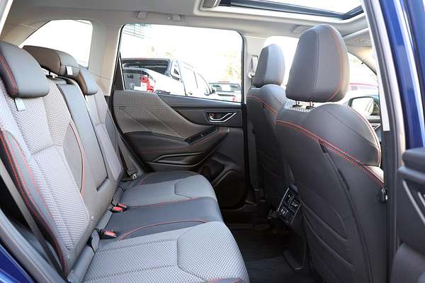 2023 Subaru Forester 2.5i Sport S5