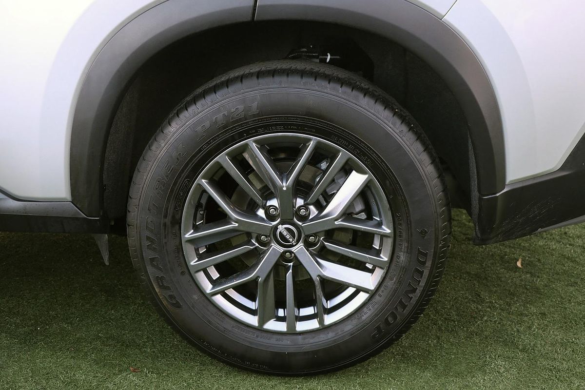 2024 Nissan X-TRAIL ST T33