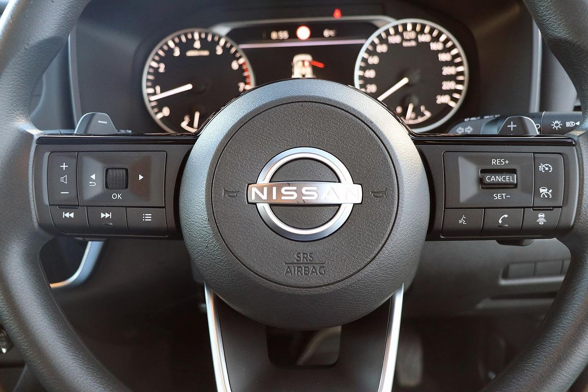 2024 Nissan X-TRAIL ST T33