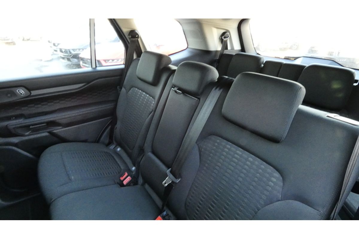 2024 Ford Everest Ambiente 2.0L