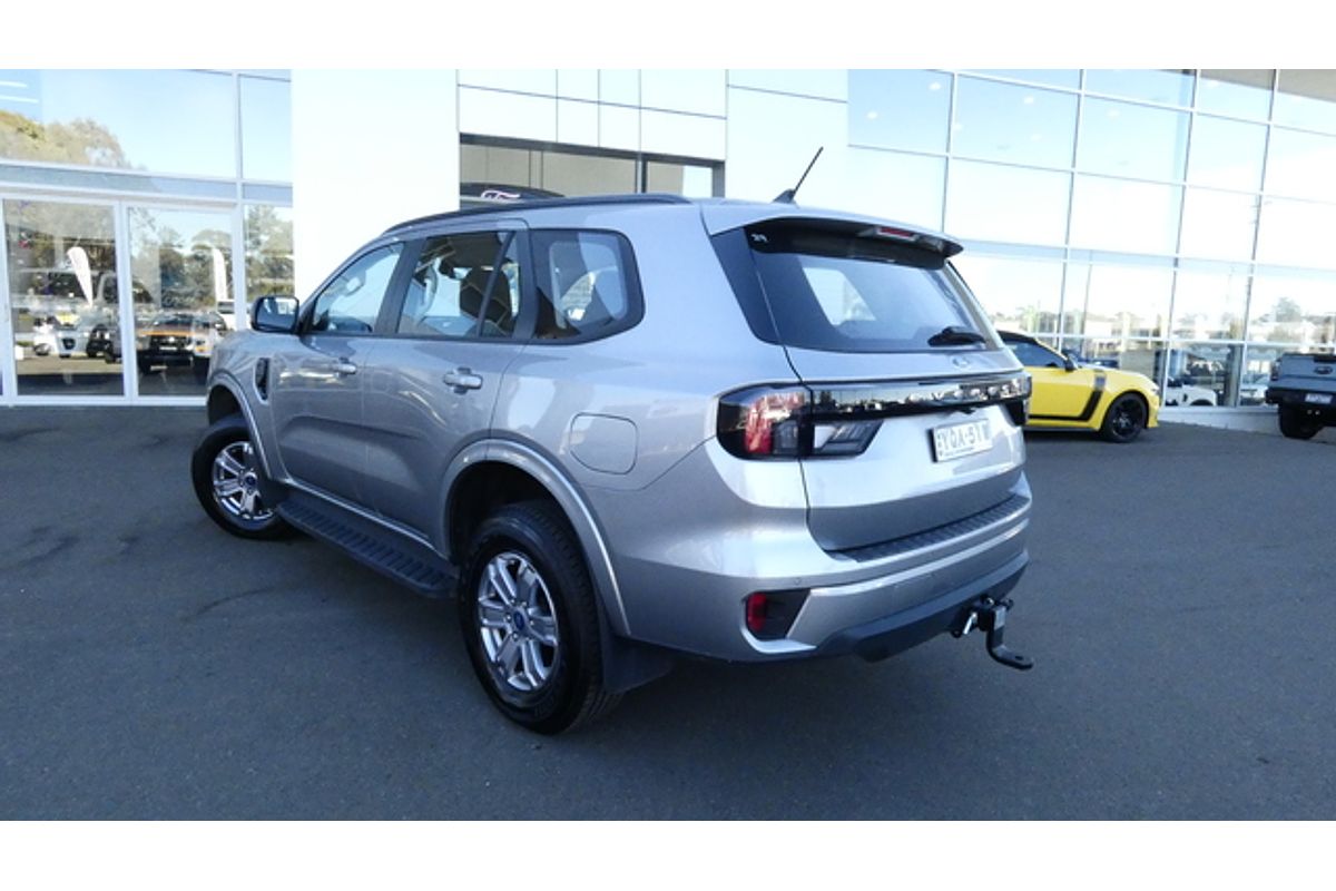 2024 Ford Everest Ambiente 2.0L