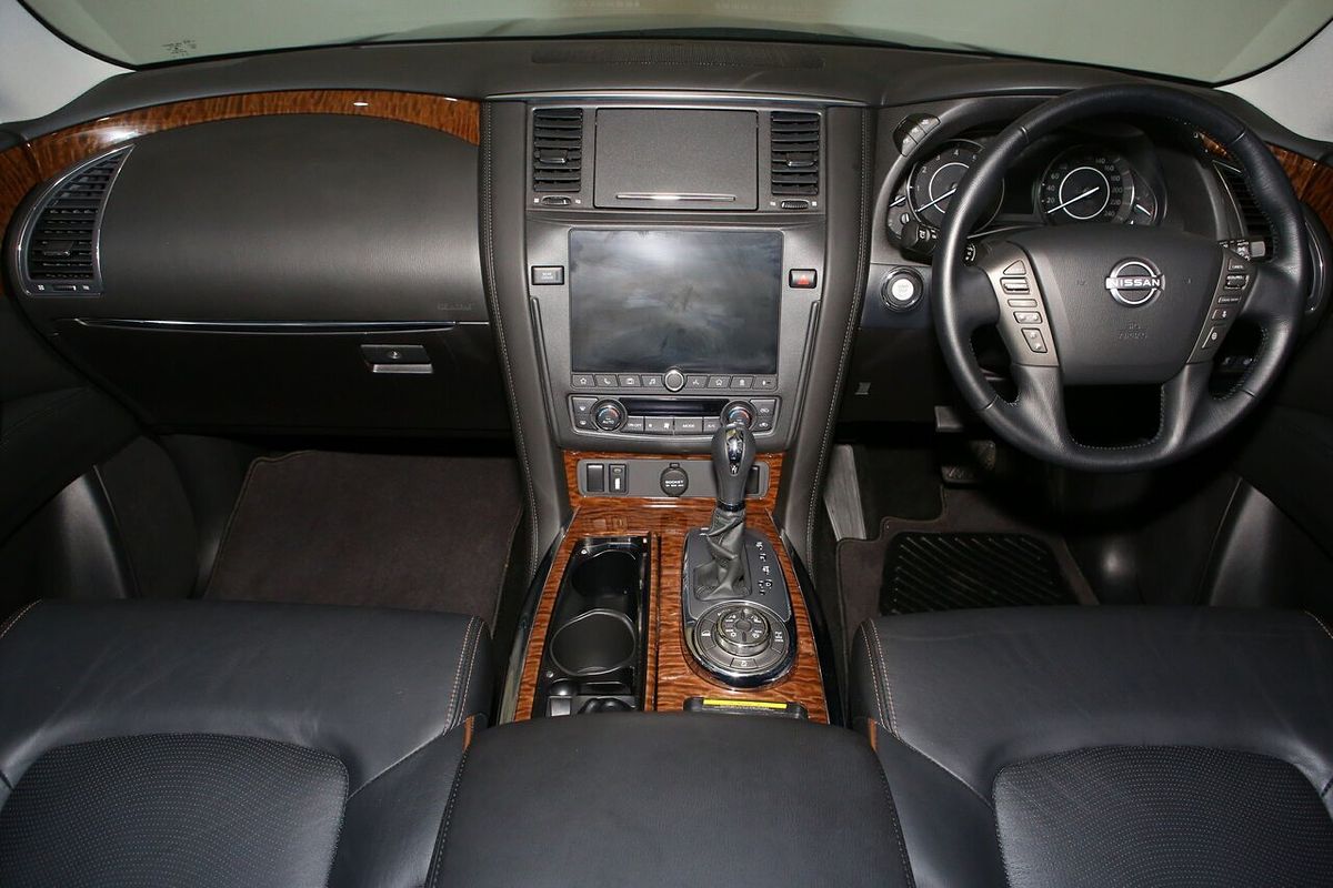 2024 Nissan Patrol Ti Y62
