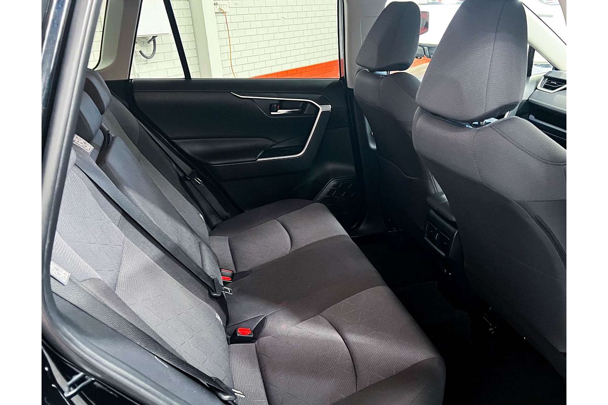 2021 Toyota RAV4 GXL MXAA52R