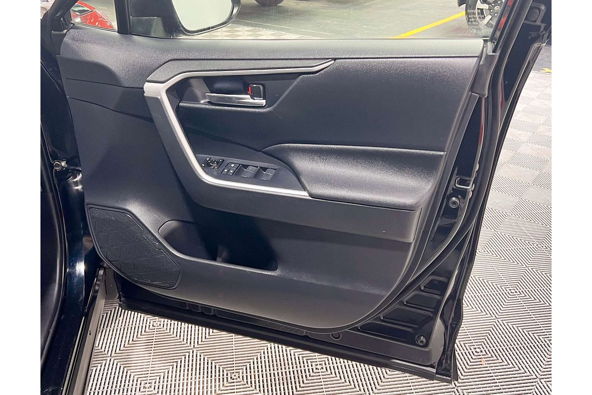 2021 Toyota RAV4 GXL MXAA52R