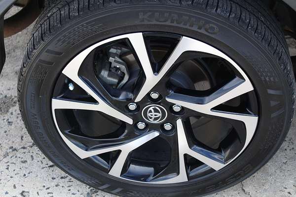 2017 Toyota C-HR Koba NGX10R