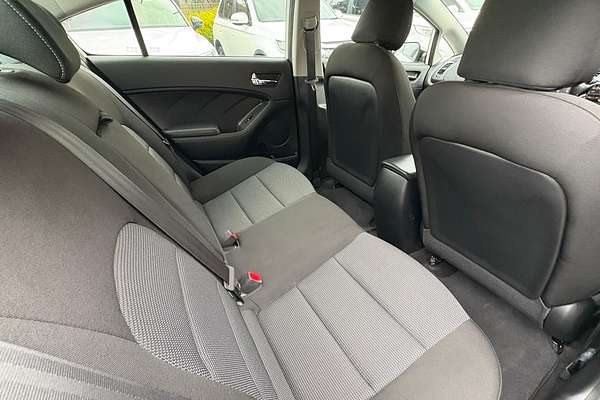2017 Kia Cerato Sport YD
