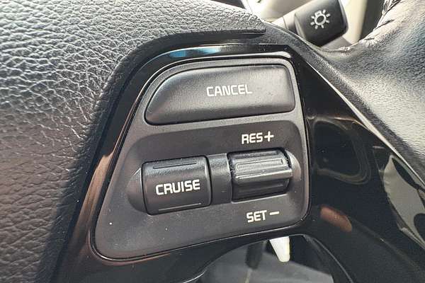2017 Kia Cerato Sport YD