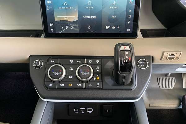 2020 Land Rover Defender 110 P400 S L663