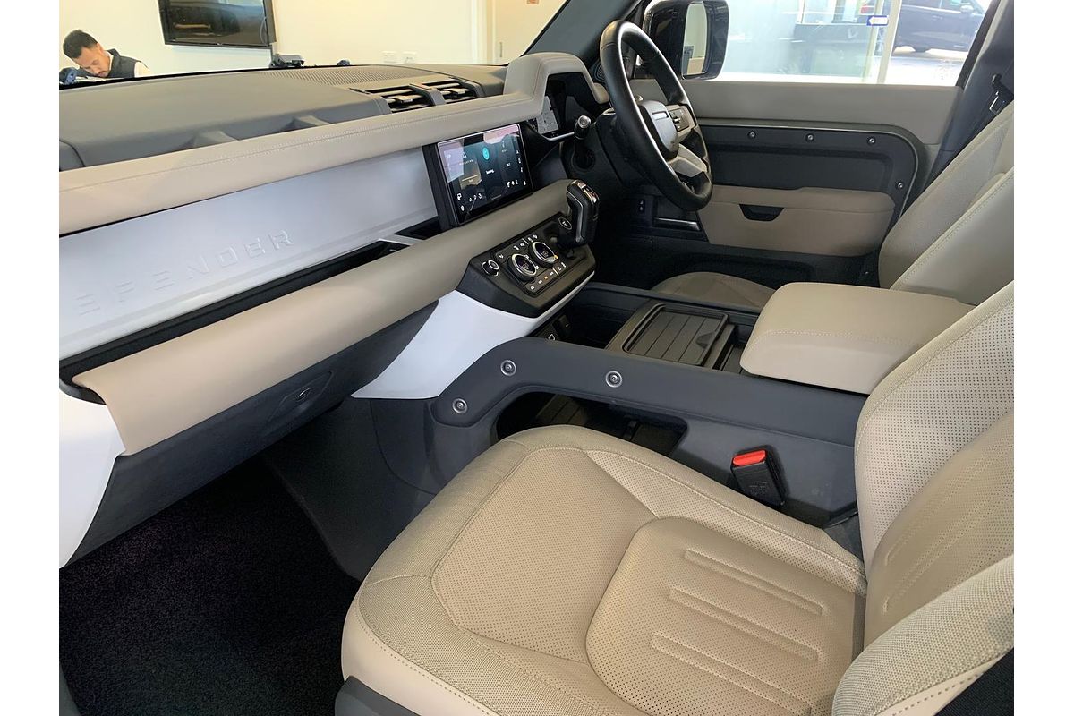 2020 Land Rover Defender 110 P400 S L663